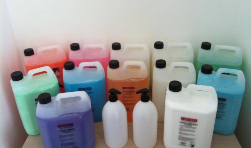 where to buy cleaning supplies cheap